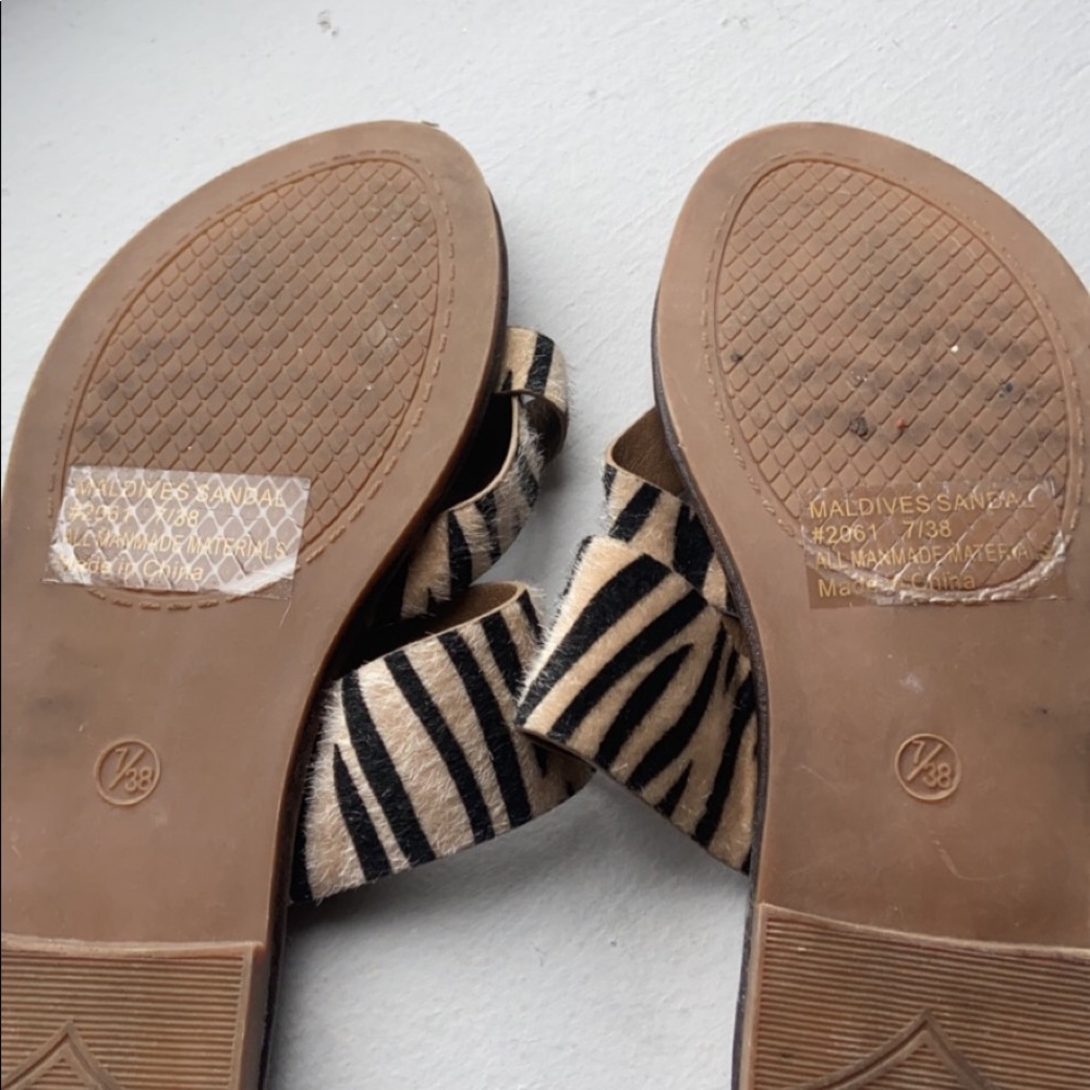 Sandals - Picture 5 of 7